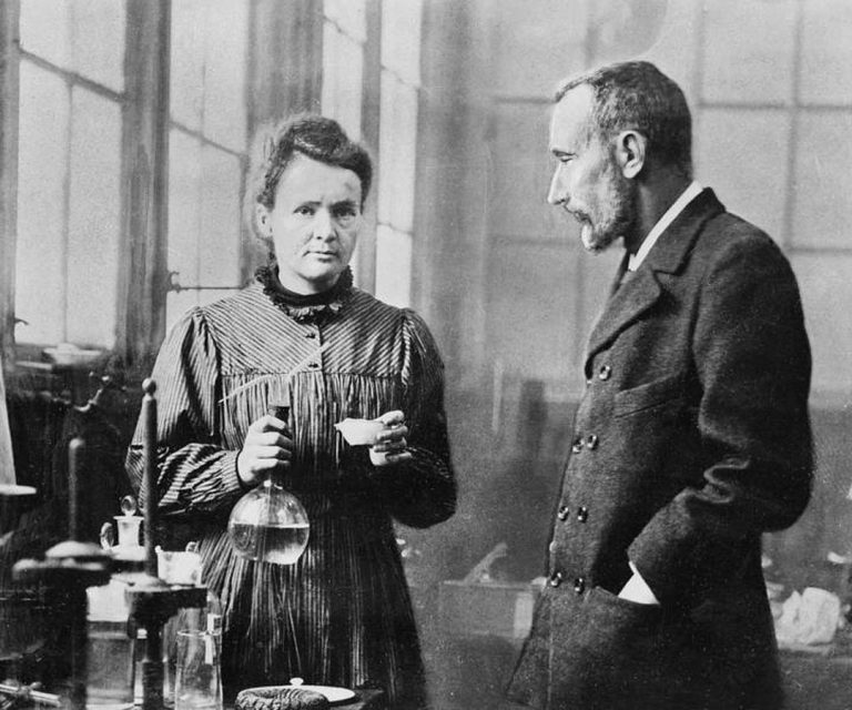 121 éve a Curie házaspár felfedezte a rádiumot, de valamire nem készülhettek fel
