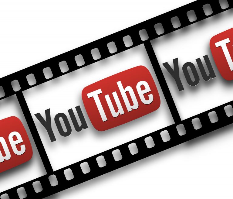 Sok a gyerek YouTube-sztár, de jövőre ez megváltozhat