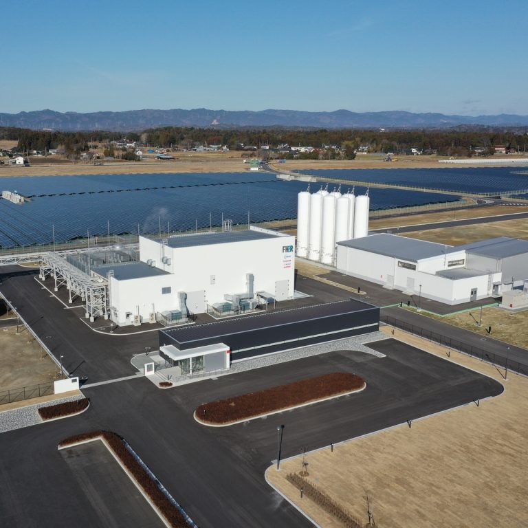 Fukusimában elkészült a világ legnagyobb hidrogéntermelő üzeme