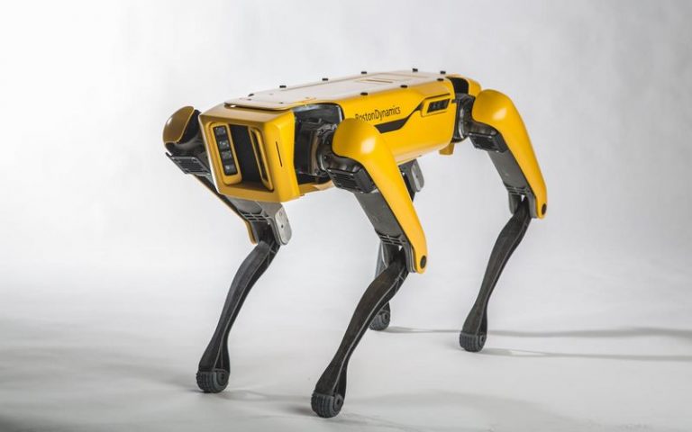 Megvásárolható a Boston Dynamics híres-neves robotkutyája