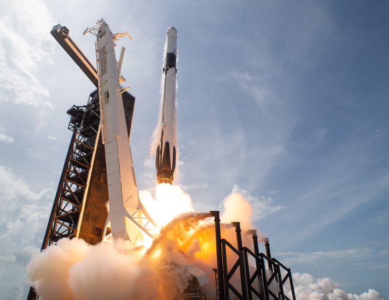 Ma 10 éves az immár történelmi Falcon 9 űrrakéta