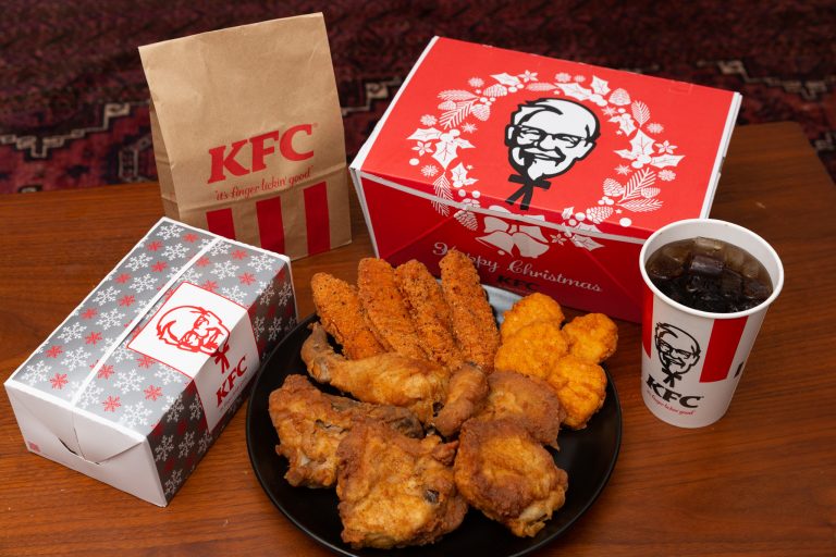 Így lett a KFC-s csirke a tradicionális karácsonyi menü Japánban