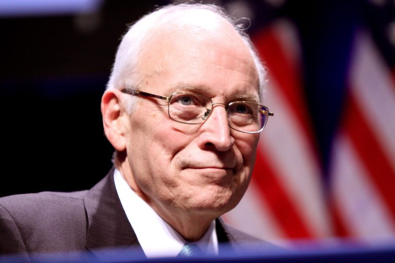 A Purdue Egyetem kutatói megoldják Dick Cheney problémáját az emberi testbe költöztetett internettel