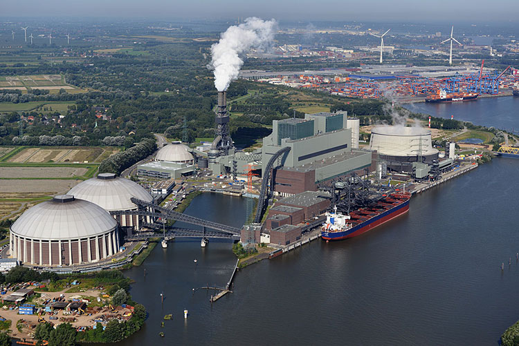 Hamburgban hamarosan szél és a Nap termel majd 100MW-ot egy volt széntüzelésű erőműben