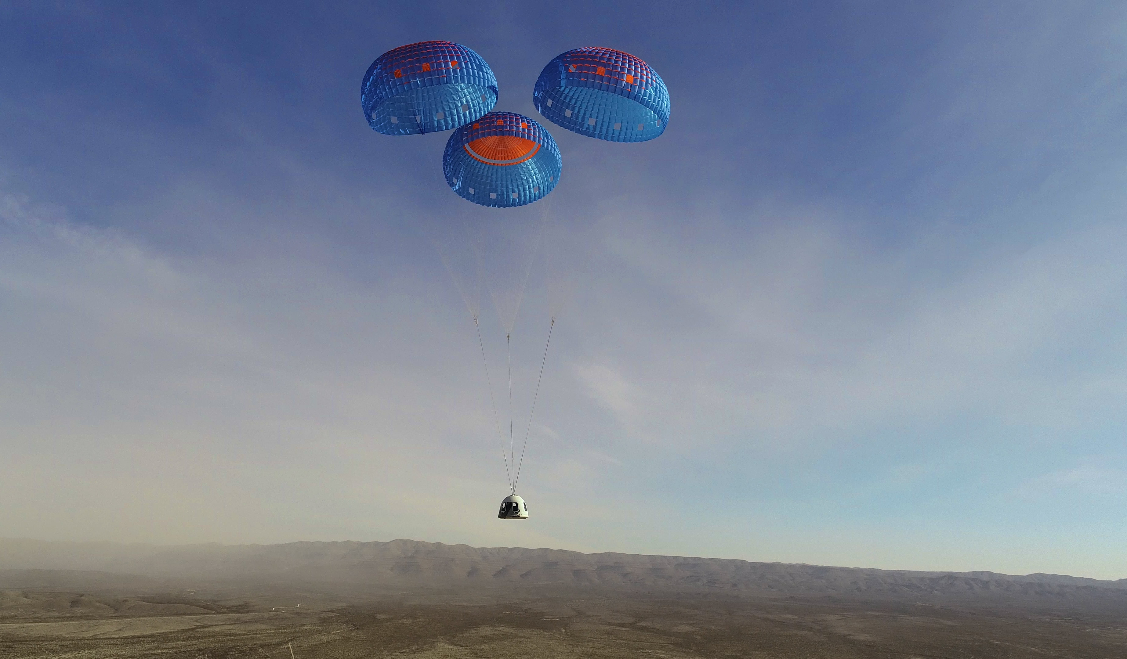 Sikeresen tesztelték a Blue Origin űrturistáknak fejlesztett űrkapszuláját