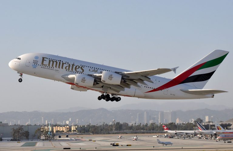 1,6 millió dollár kifizetésére kötelezték az Emirates légitársaságot, mert elvesztette egy utas csomagját 14 évvel ezelőtt