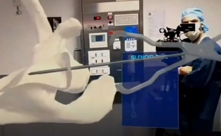 A HoloLens 2 forradalmasíthatja a sebészetet