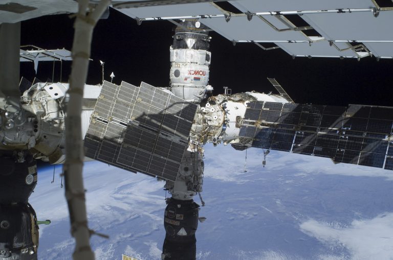 Oroszország saját űrállomást épít, aminek a központi modulját már be is mutatták