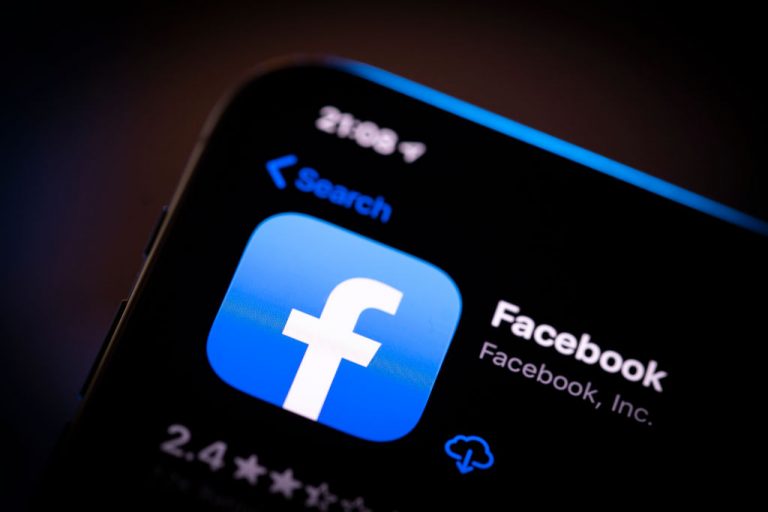 Nem ok nélkül rettegett a Facebook az iOS legújabb verziójától