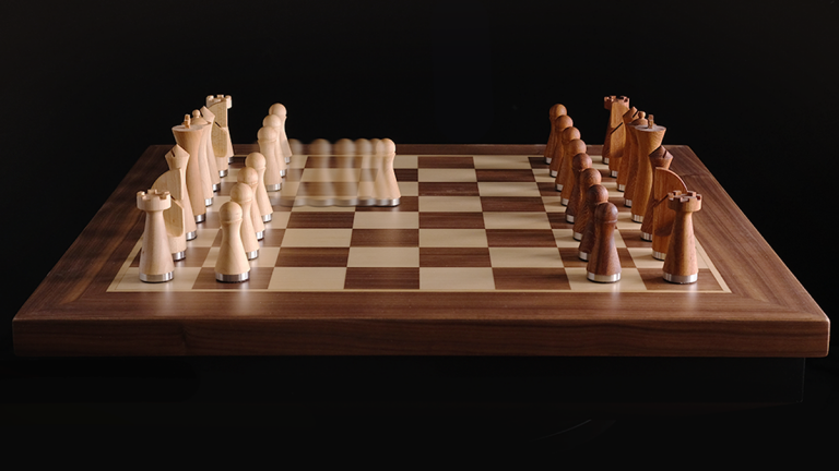 Nagyjából százhúszezer forintért már lehet robotizált sakktáblánk