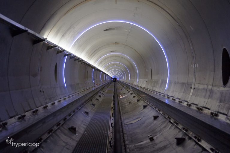 Újabb magyarázatok és kétségek születtek a Hyperlooppal való közlekedés jövőjéről