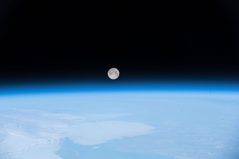 A tervek szerint 2025-ben fog újra ember landolni a Holdon