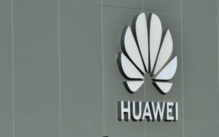 A Huawei elindítja magyarországi webáruházát december elején