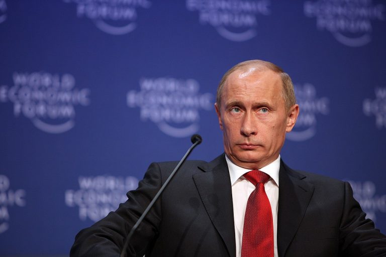 Így védik Vlagyimir Putyin életét