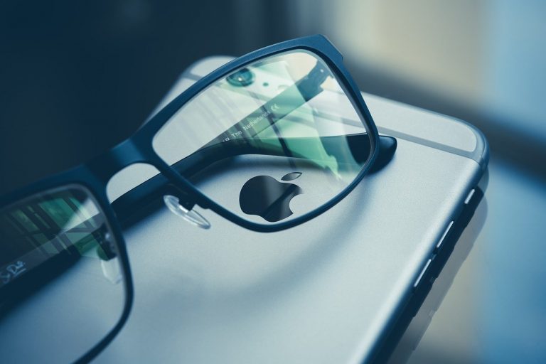 Az Apple okosszemüvegével elmosódhat a határ a valóság és a virtuális dimenziók között