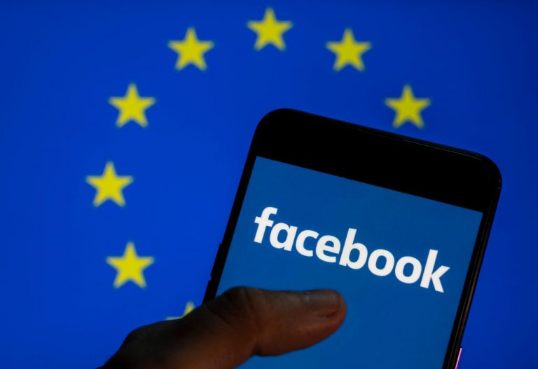 Akár hónapokra is leállhat a Facebook Európában