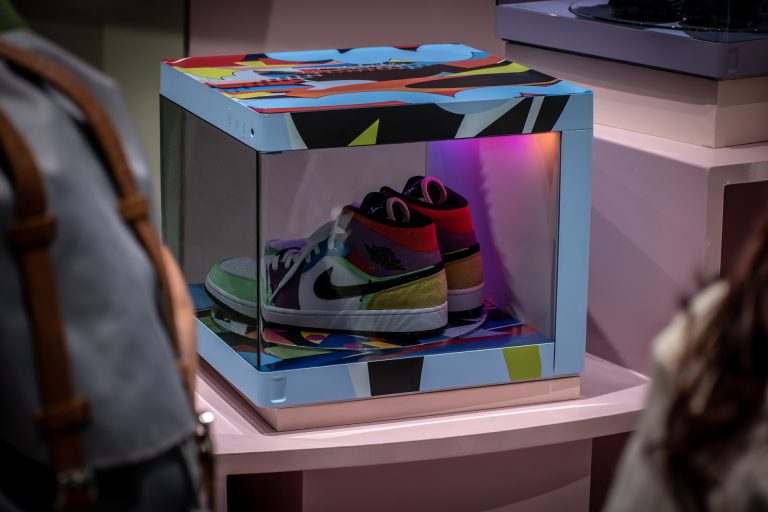 High-tech cipőápoló szekrényt mutatott be az LG