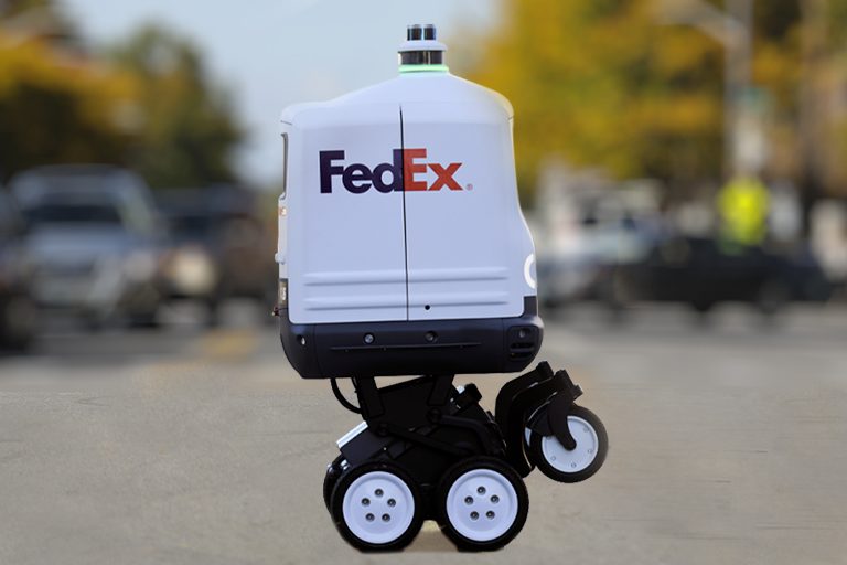 A FedEx nyugdíjba küldi Roxót, a robotfutárt