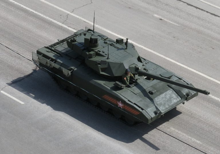 Megjelent az oroszok legmodernebb tankja, az Armata Ukrajnában