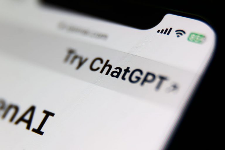 Heteken belül megérkezhet a ChatGPT új, gyorsabb változata, a GPT-4