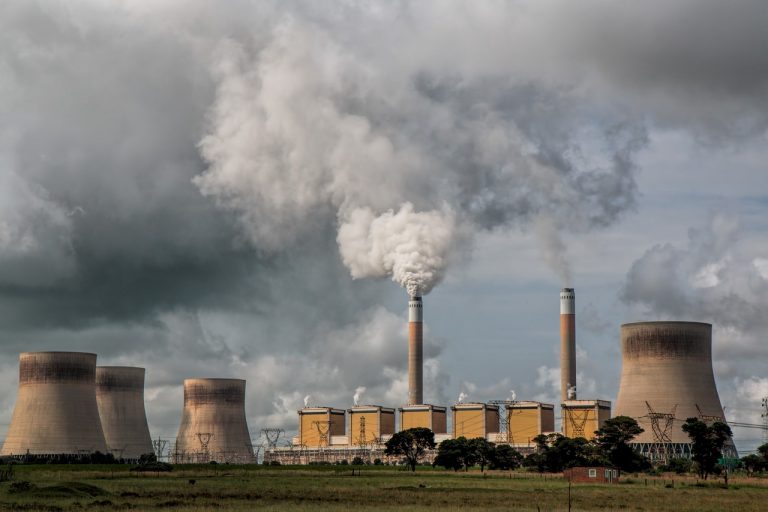 Ugyan betiltották az ózonpusztító vegyületeket, de ennek ellenére öt ilyennek rekord magas a szintje