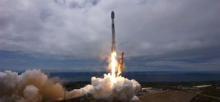 Magyar kisműholdat vitt az űrbe a SpaceX rakétája