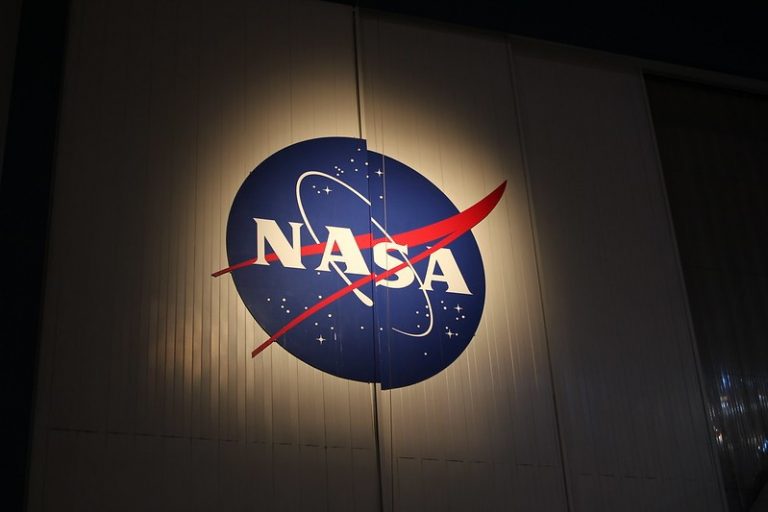 Ma délután bejelent valamit a NASA az azonosítatlan repülő tárgyakról