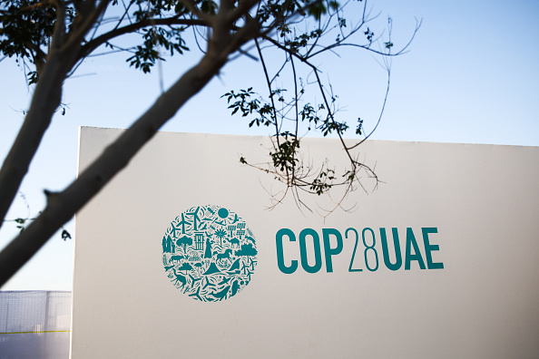 Holnap kezdődik az ENSZ éghajlatváltozási csúcstalálkozója, nagy a feszültség a COP28 körül