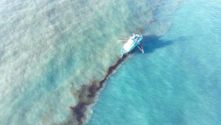 Több mint 4 millió liter olaj ömlött a Mexikói-öbölbe egy csővezeték szivárgása miatt