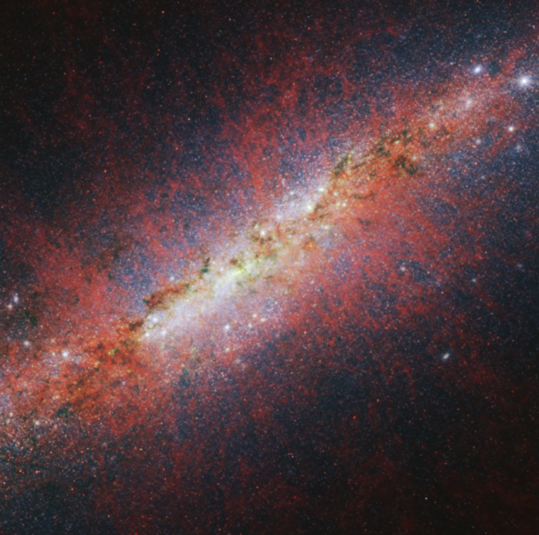 A Szivar-galaxisban szédületes tempóban keletkeznek a csillagok