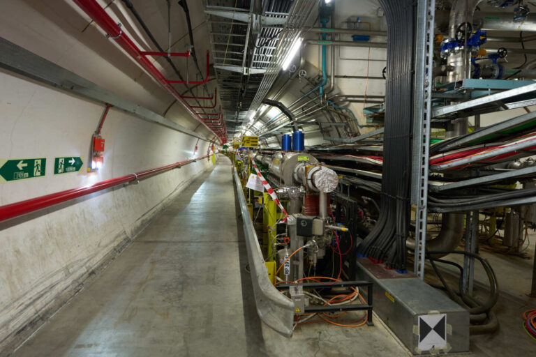 Négydimenziós “kísértetet” fogott a CERN-részecskegyorsító