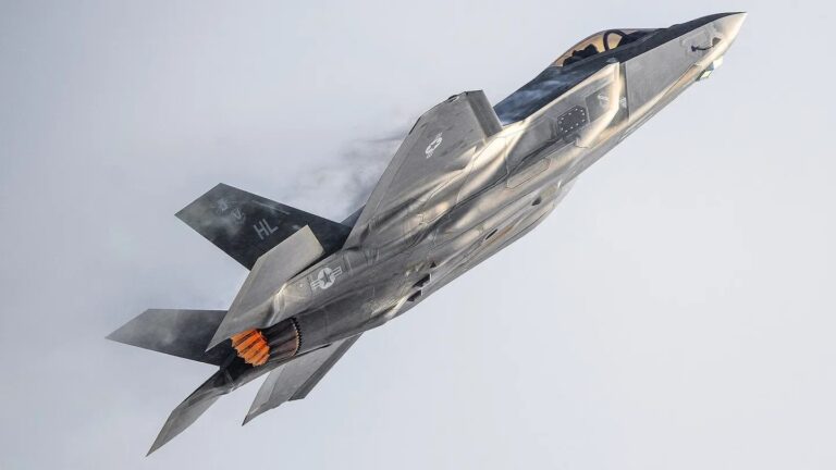 Drogbárókkal és F–35-ösökkel éled újra a Karib-tenger kalózvilága