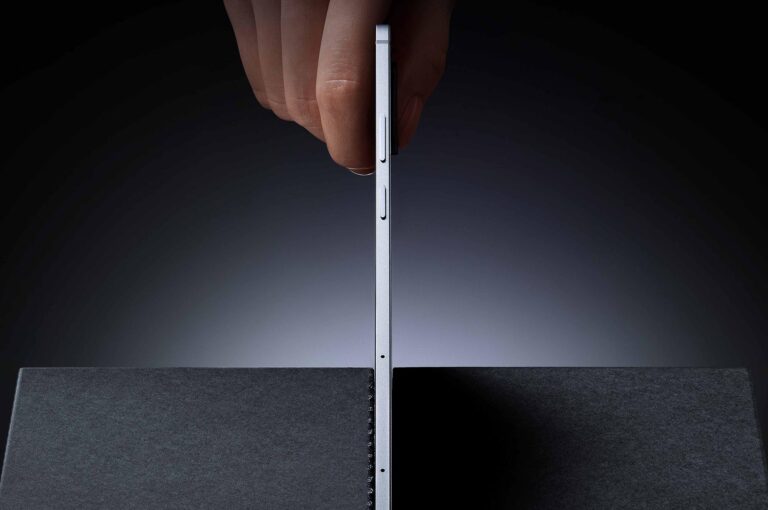 A világ egyik legvékonyabb táblagépét mutatta be a Samsung