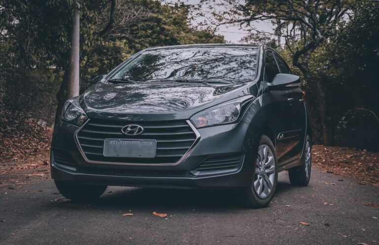 Gépjármű-asszisztencia utasbiztosítás mellé: mikor és miért érdemes megkötni?