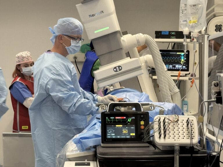 Hivatalosan is bejelentették, hogy végre megkezdte a működését Magyarország első robotikus szívritmuszavar-kezelője